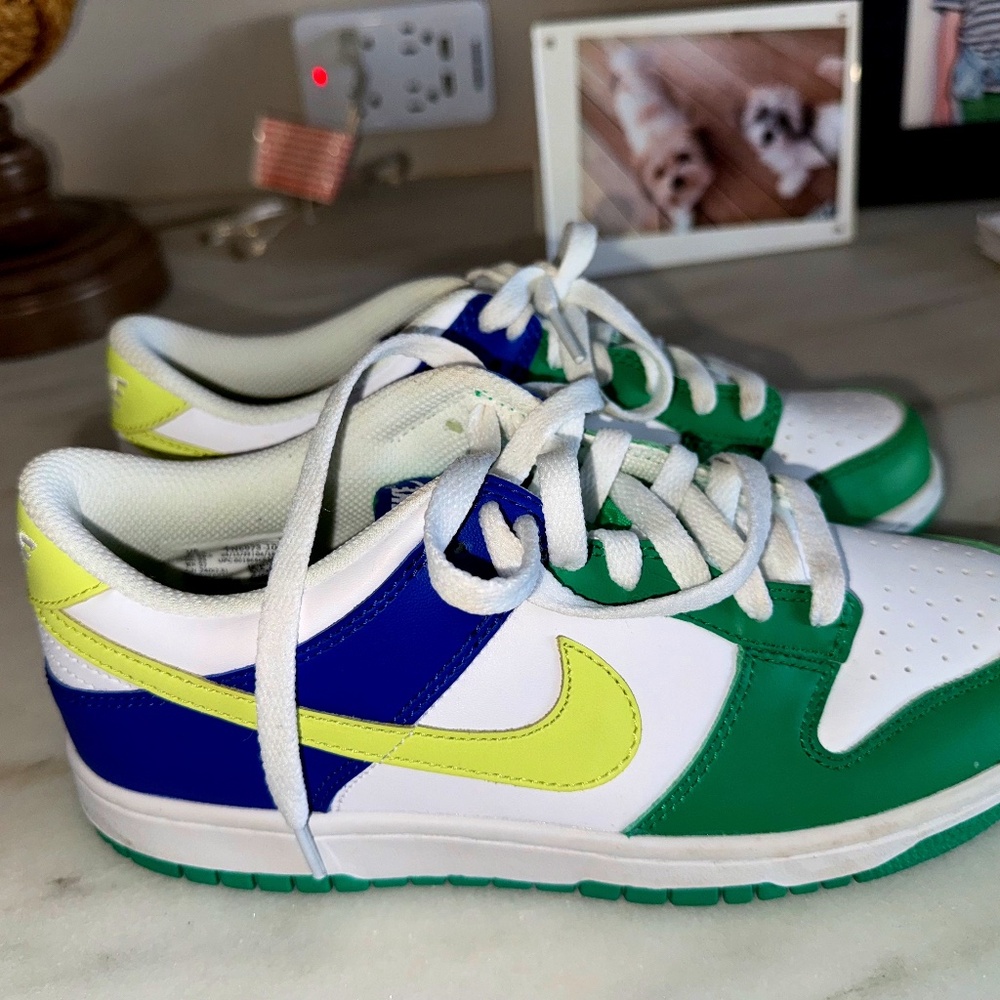 Nike Kids Sneakers - Green, Blue, Yellow